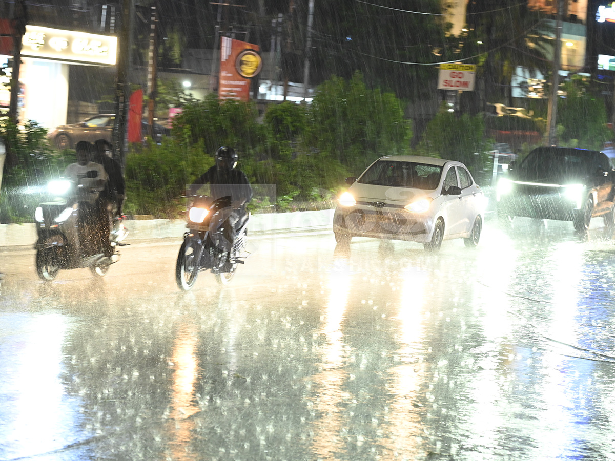 Heavy Rain in Hyderabad Yesterday Night21