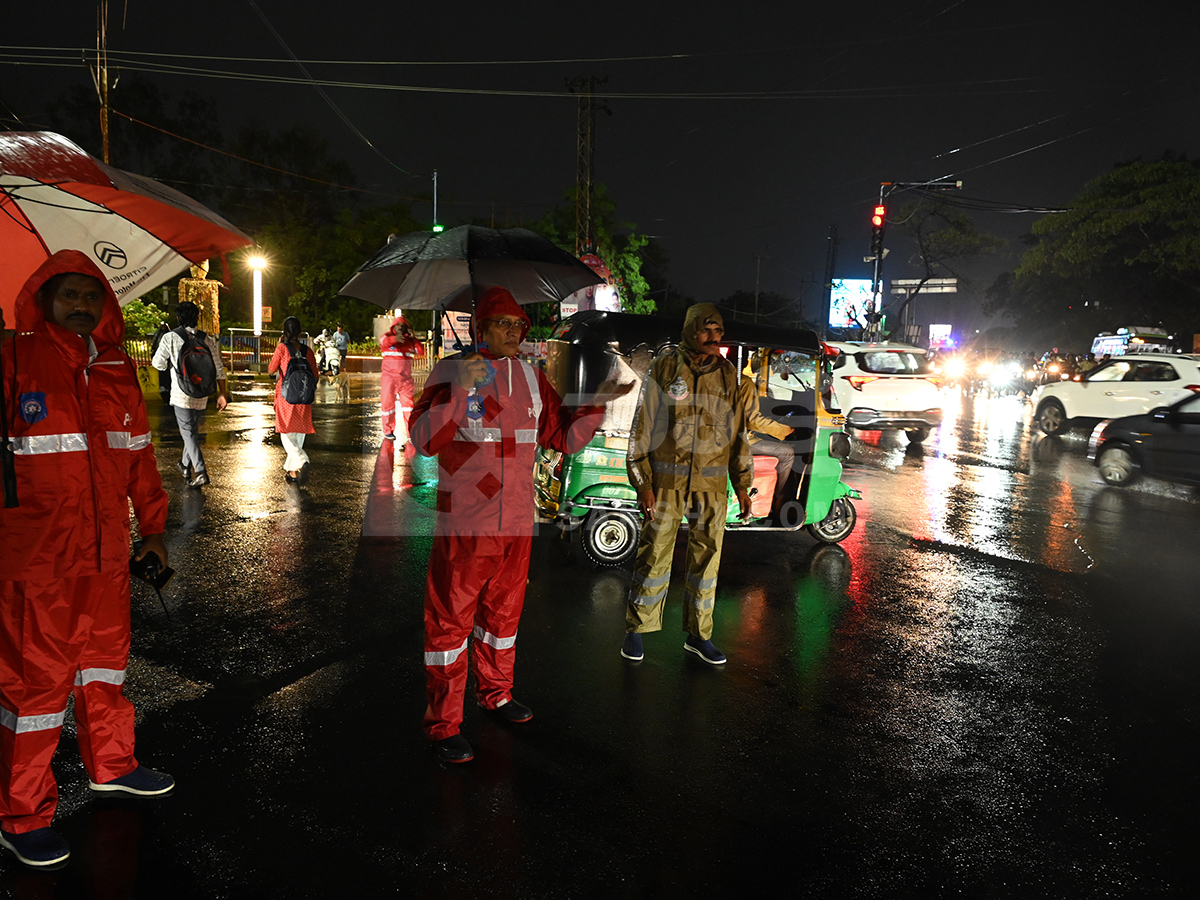 Heavy Rain in Hyderabad Yesterday Night5