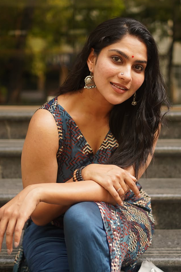 Intresting Facts About Actress swasika Details Photos7