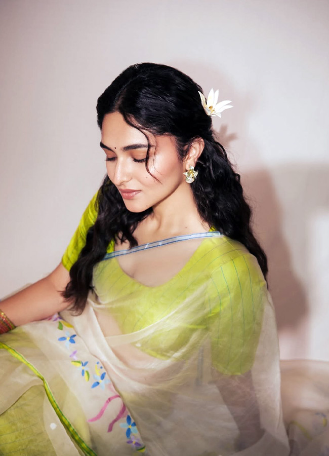"Kayadu Lohar's Butterfly-Like Charm Captivates Fans - See the Photos"10
