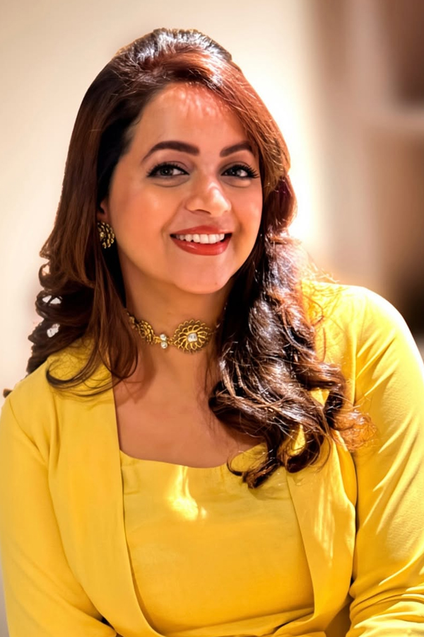 Actress Bhavana Latest Stunning Photos5