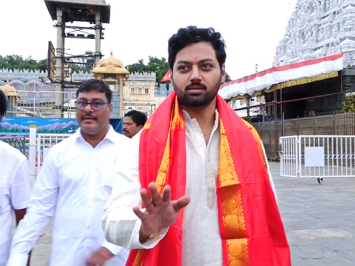 Nandamuri Mokshagna Teja Visited Tirumala Today12
