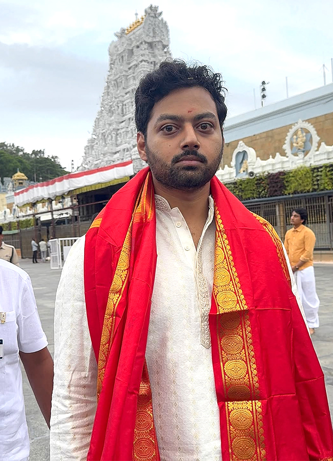 Nandamuri Mokshagna Teja Visited Tirumala Today2