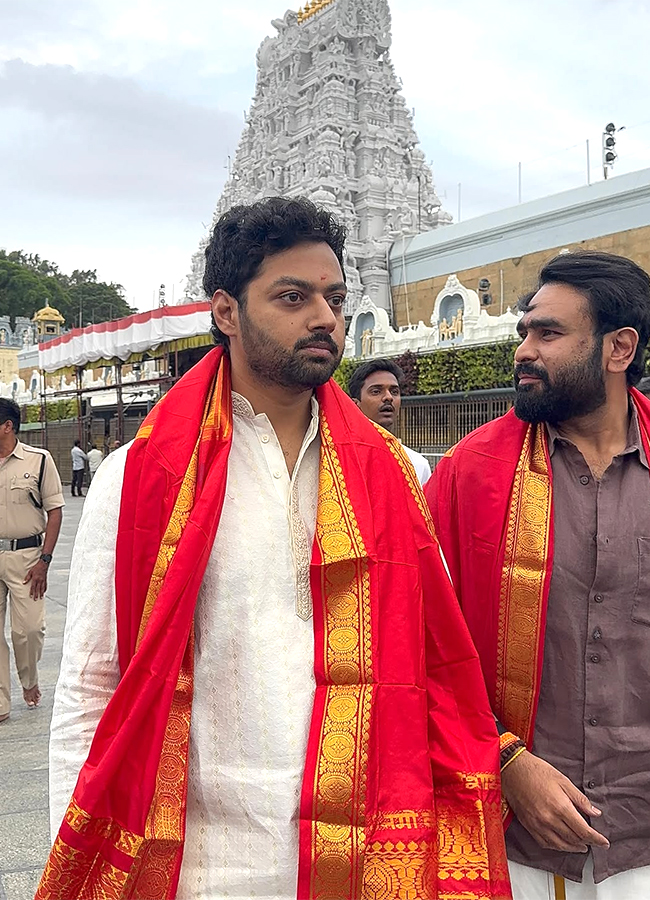 Nandamuri Mokshagna Teja Visited Tirumala Today3