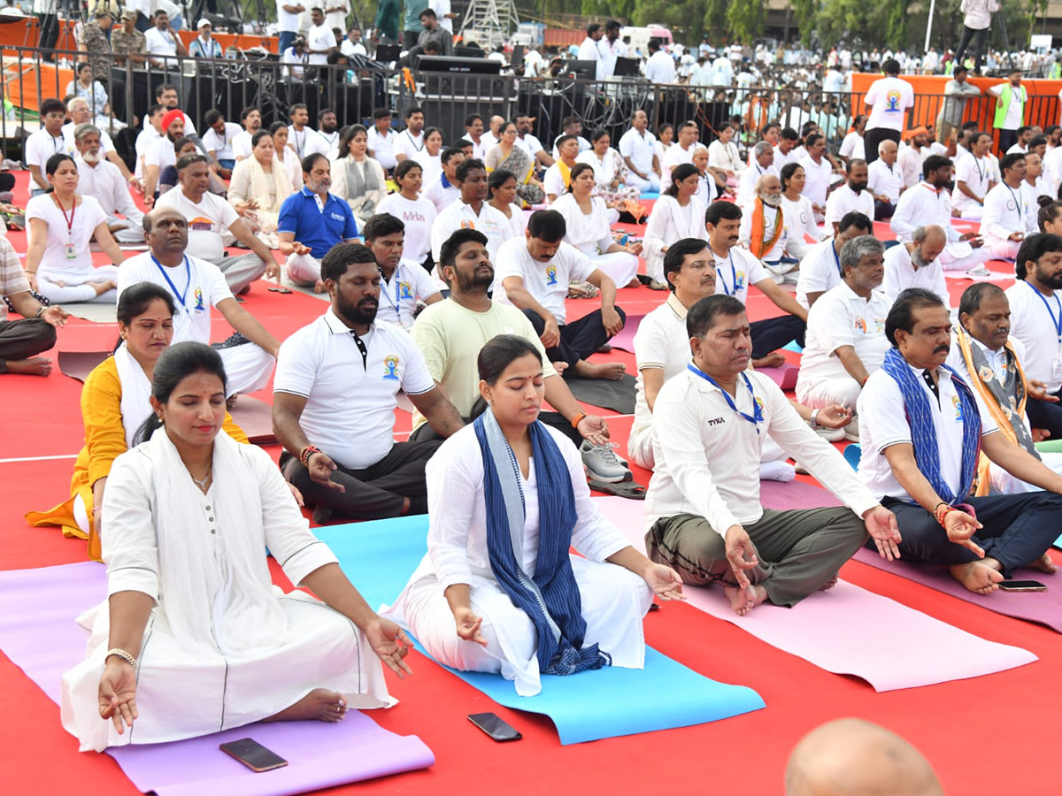 Yoga Celebration In Parade Grounds HD Photos18