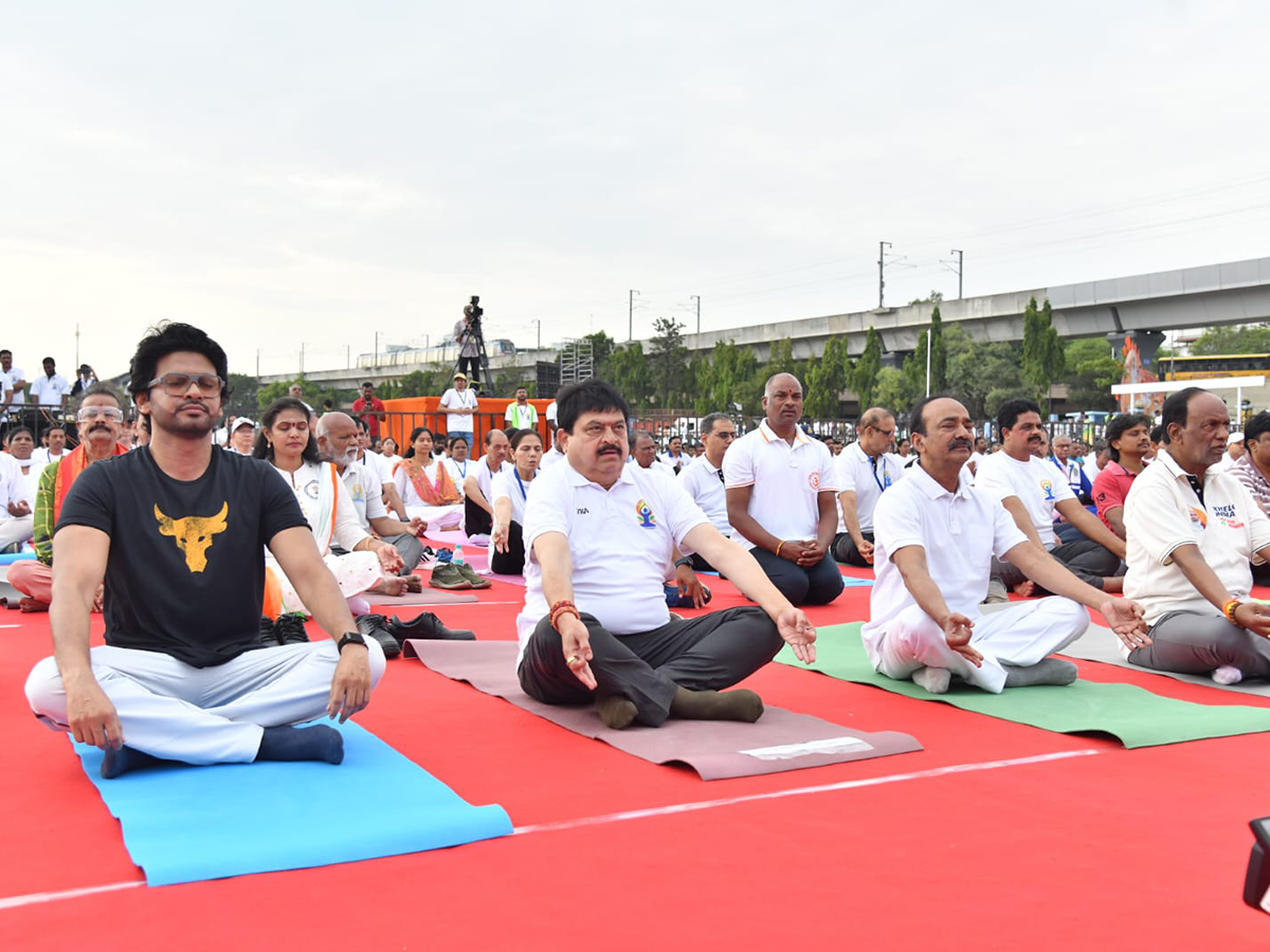 Yoga Celebration In Parade Grounds HD Photos2