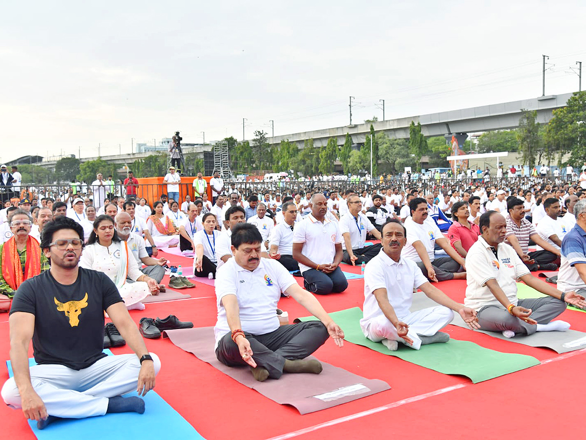 Yoga Celebration In Parade Grounds HD Photos22