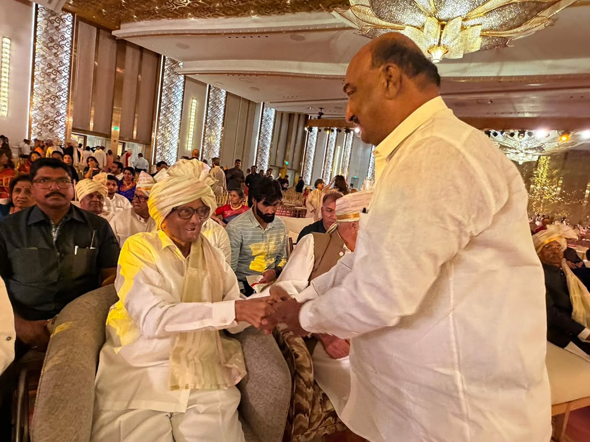 Political Leaders And officials Attend Supriya Sule Daughter Wedding in Mumbai Photos11
