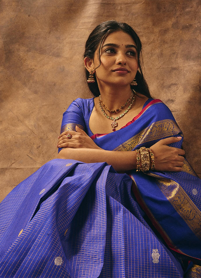Actress Mamitha Baiju Birthday Special Photos3