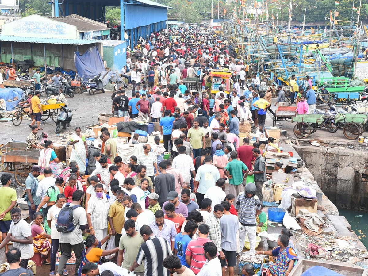 Fish Market Visakhapatnam Photos25
