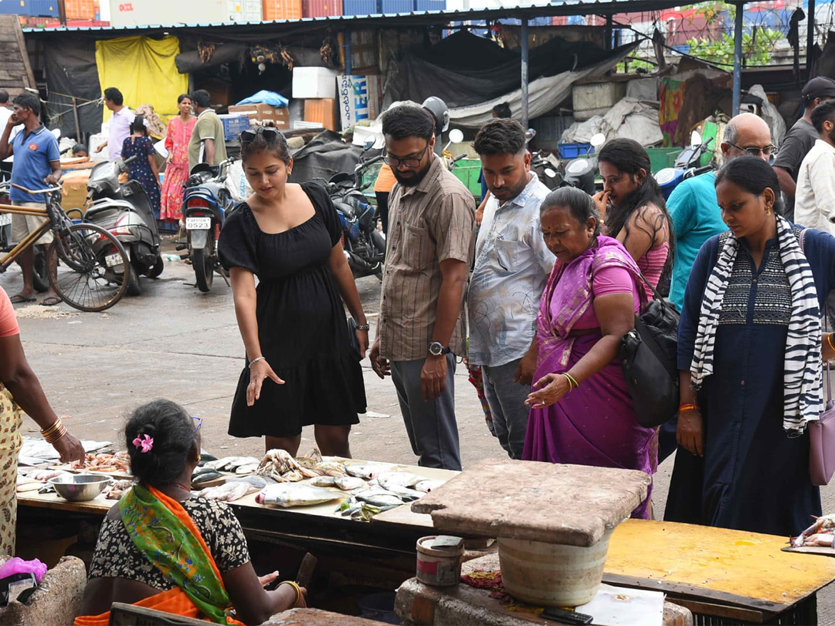 Fish Market Visakhapatnam Photos27