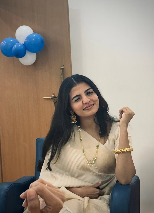Folk Actress Nagadurga Gutha Full Story Viral Photos7