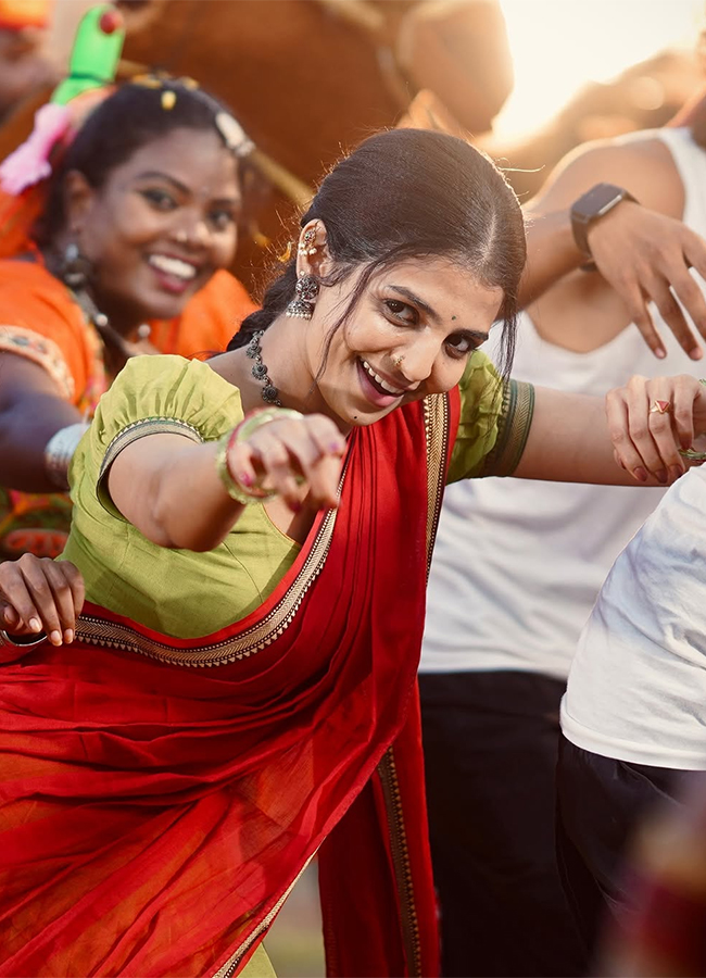 Folk Actress Nagadurga Gutha Full Story Viral Photos8
