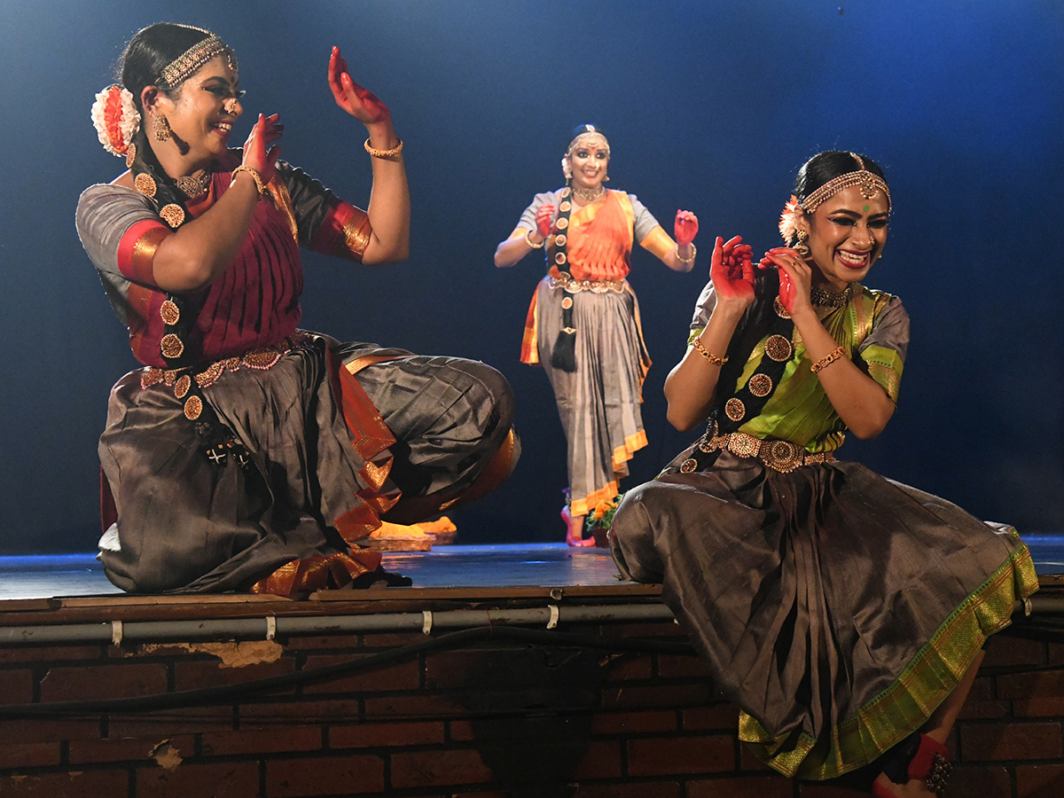 Hyderabad : Kuchipudi in Ravindra Bharathi HD Photos20