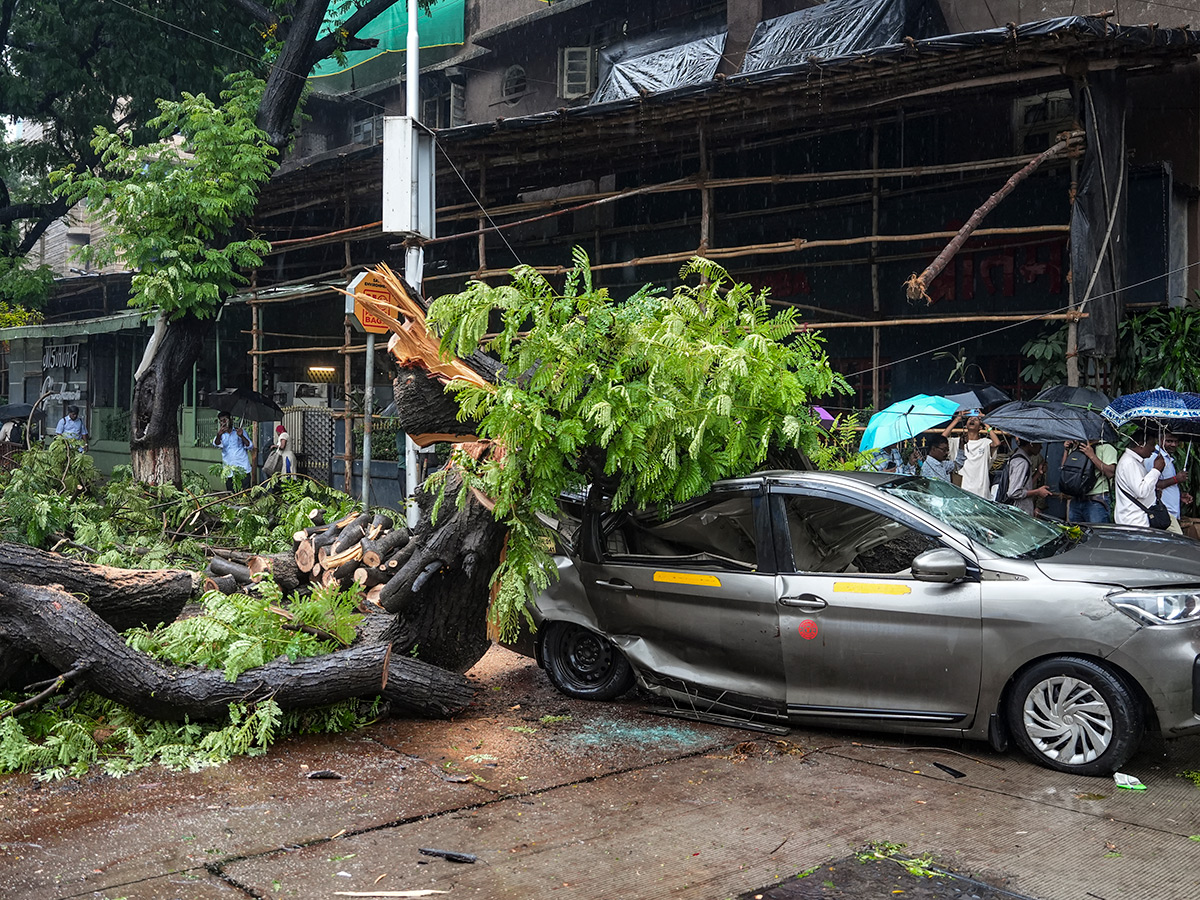 #MumbaiRains : Heavy Rains In Mumbai HD Photos2