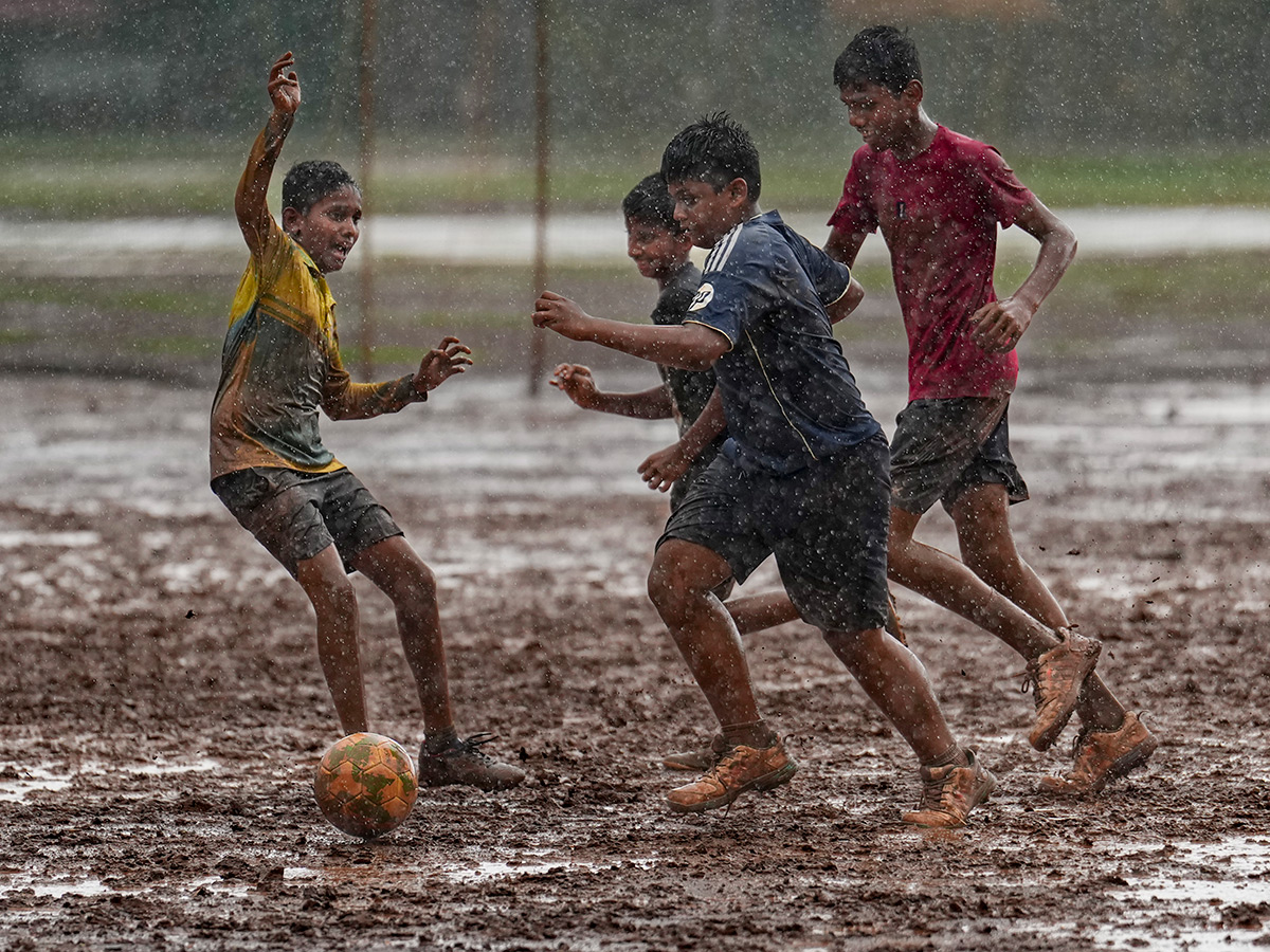 #MumbaiRains : Heavy Rains In Mumbai HD Photos8
