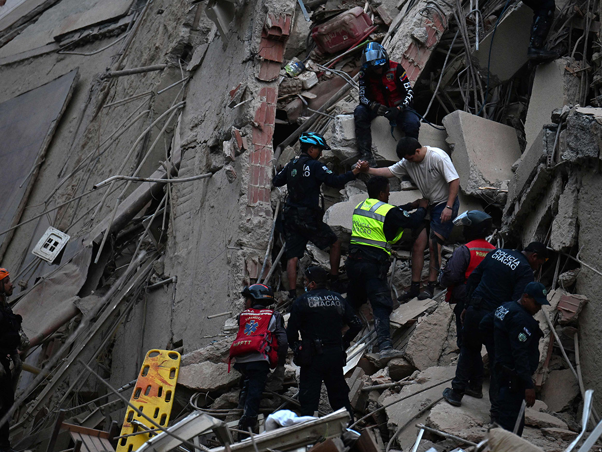 Earthquake in Caracas Aad Venezuela HD Photos10
