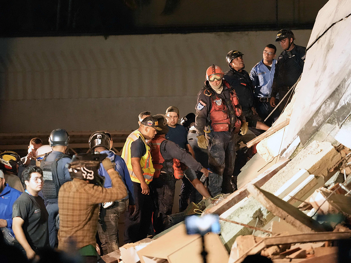Earthquake in Caracas Aad Venezuela HD Photos11