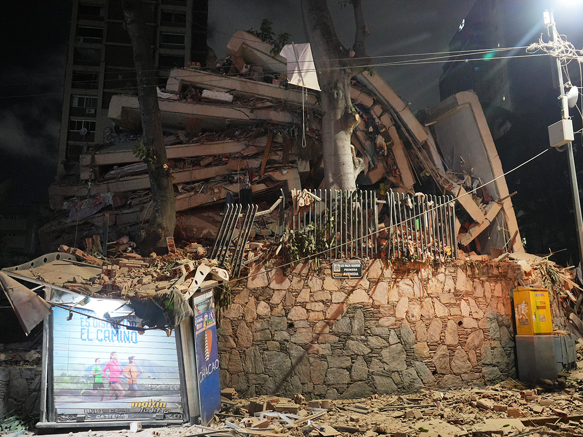 Earthquake in Caracas Aad Venezuela HD Photos21