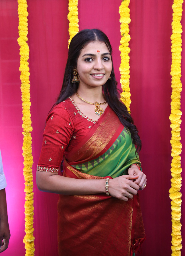 Idupu Kayitham Movie Grand Pooja Ceremony Photo Gallery 15