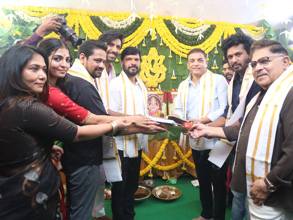 Idupu Kayitham Movie Grand Pooja Ceremony Photo Gallery 5