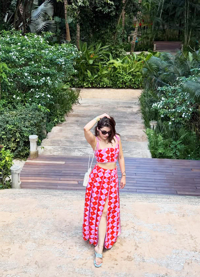 Actress Mehreen Enjoys a Vacation with Her Husband Photos10