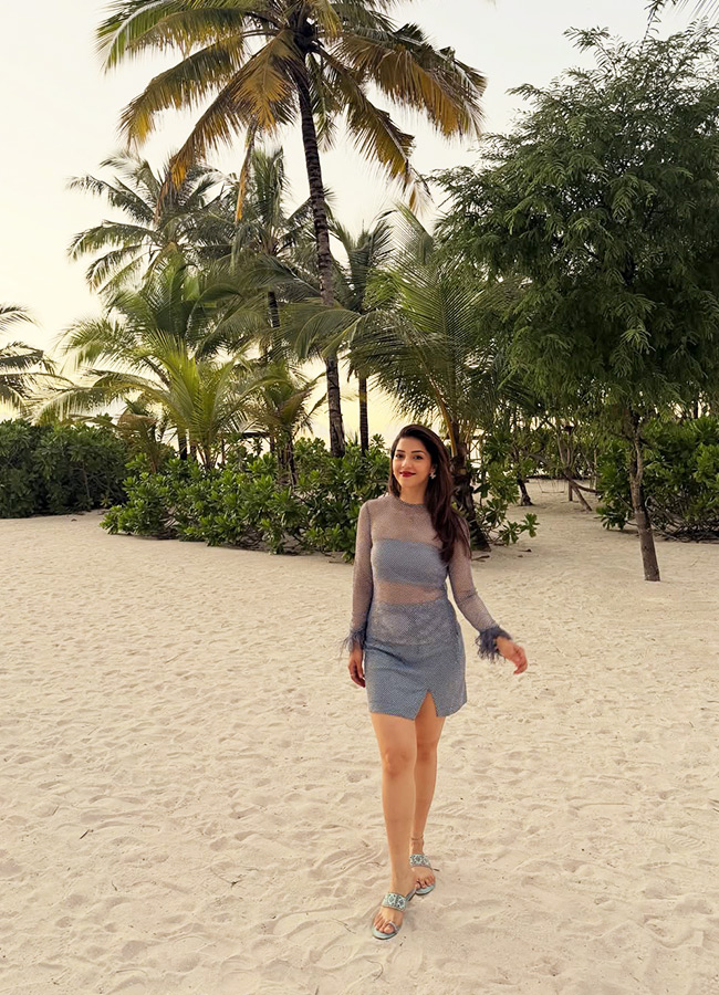 Actress Mehreen Enjoys a Vacation with Her Husband Photos7