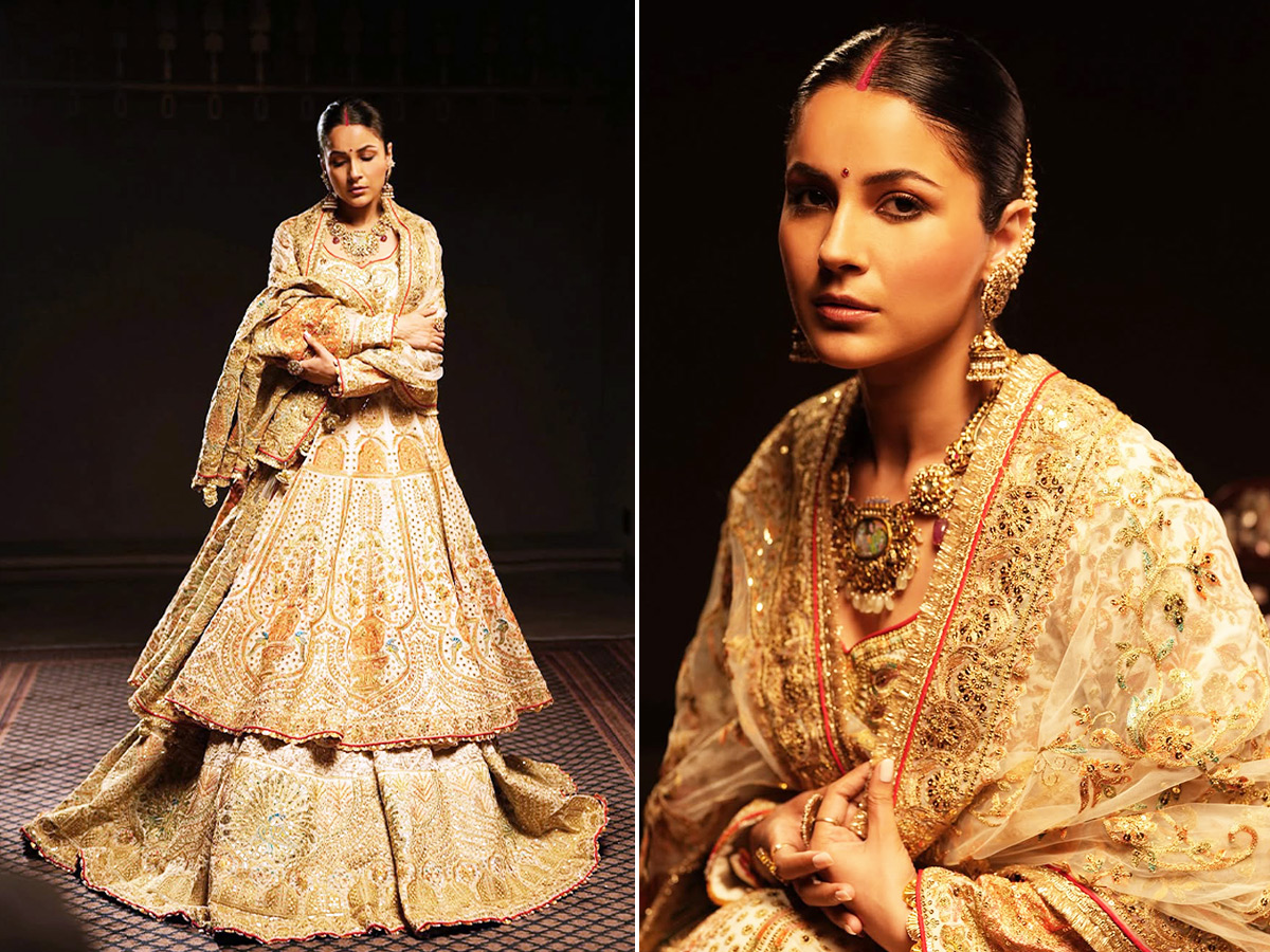 Shehnaaz Gill served a royal glamour In golden Anarkali suit1