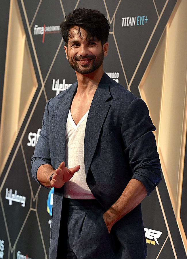 Bollywood Hungama Style Icons Summit and Awards 2026 Photo Gallery9