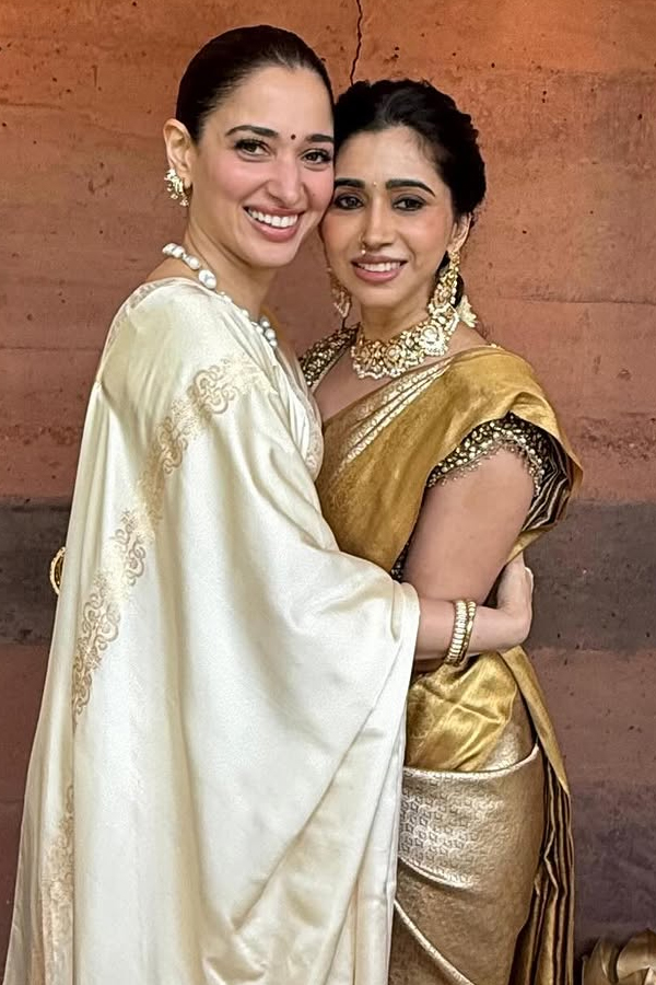 Khushbu Sundar Shares Daughter Wedding Photos15