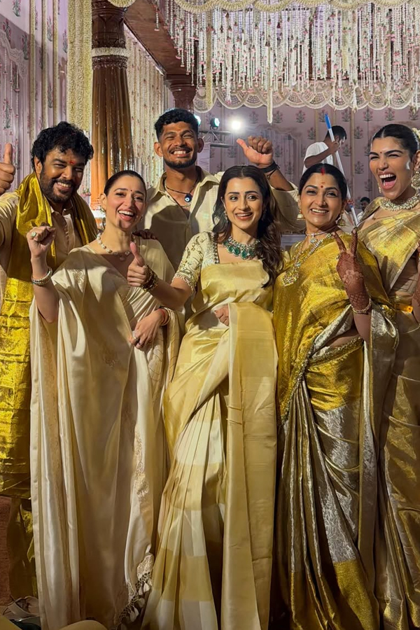 Khushbu Sundar Shares Daughter Wedding Photos3