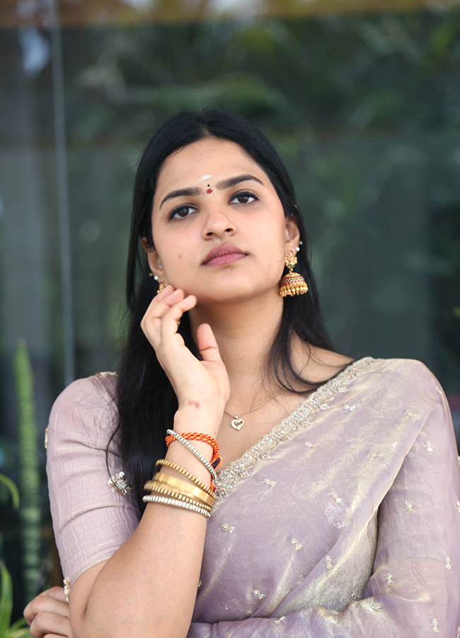Tollywood Entry Divija Prabhakar Viral Photos15