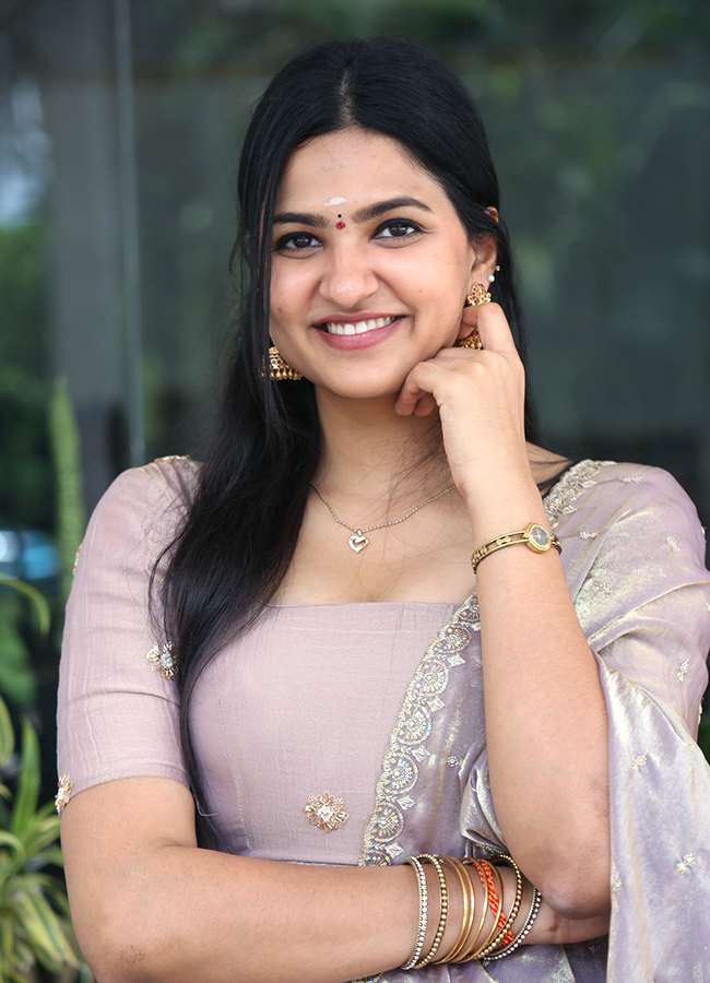 Tollywood Entry Divija Prabhakar Viral Photos17