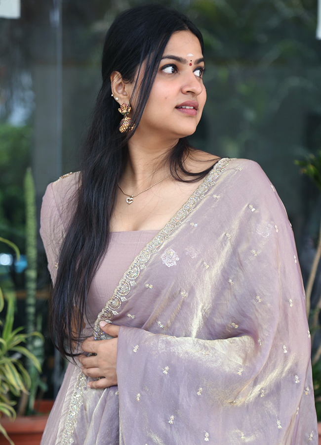 Tollywood Entry Divija Prabhakar Viral Photos3