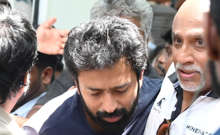 Kollywood Industry Pays Last Respects To Bhagyaraj Photos6
