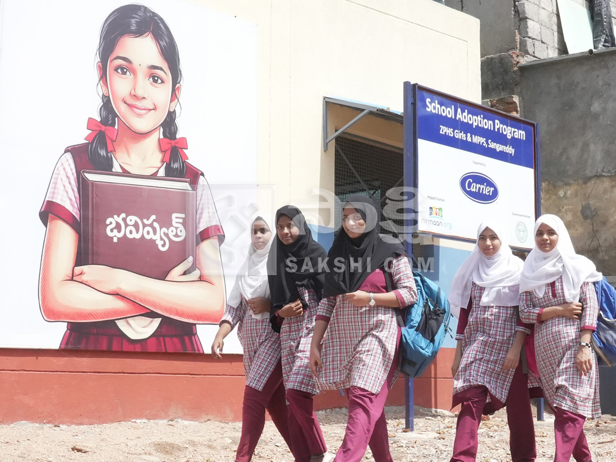 Best Photos of The Week in AP and Telangana Photo Gallery35