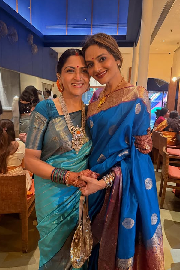Khushbu Sundar Shares Beautiful Pictures From Her Daughter Wedding: Photos17