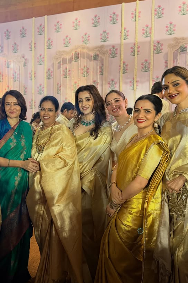 Khushbu Sundar Shares Beautiful Pictures From Her Daughter Wedding: Photos8