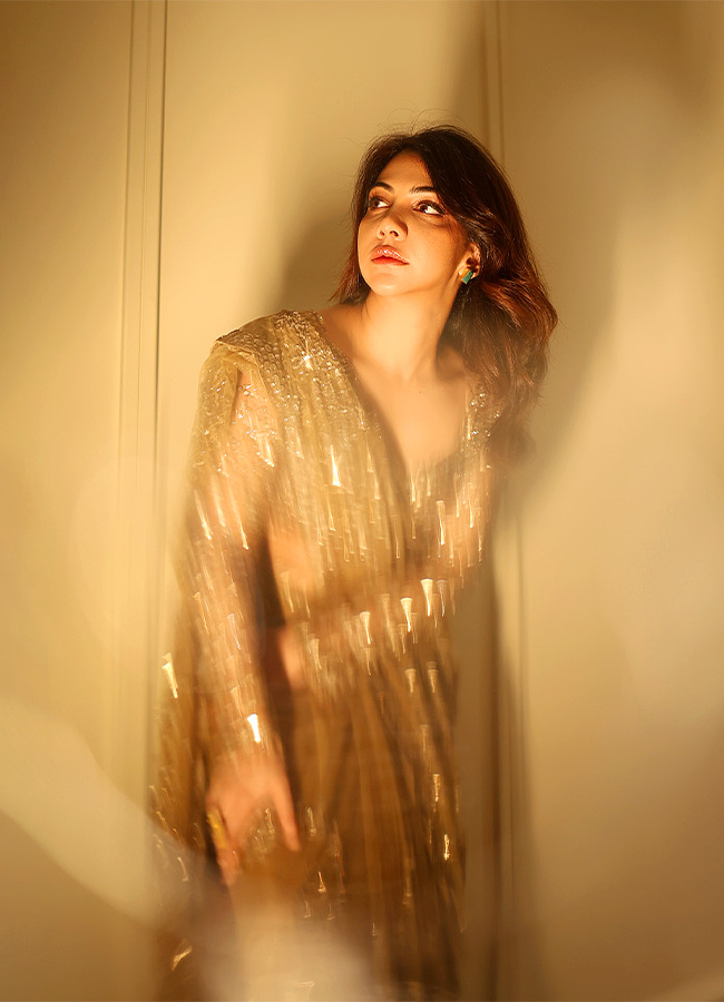 'Premam' Actress Golden Beauty (Photos)7