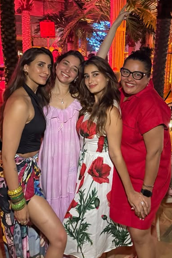 Actress Pragya Kapoor Birthday Bash Photos9