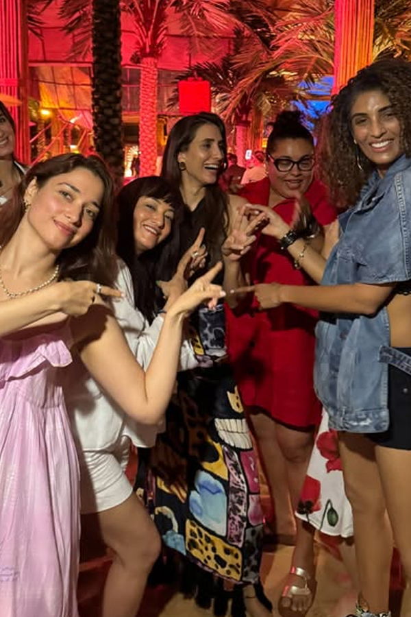 Actress Pragya Kapoor Birthday Bash Photos10