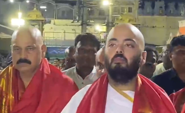 Anant Ambani Visits Tirupati Temple Photos9