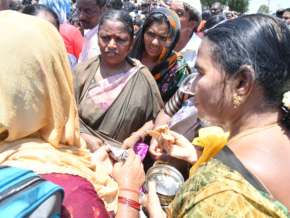 Bara Shaheed Dargah : Rottela Panduga in Nellore District10