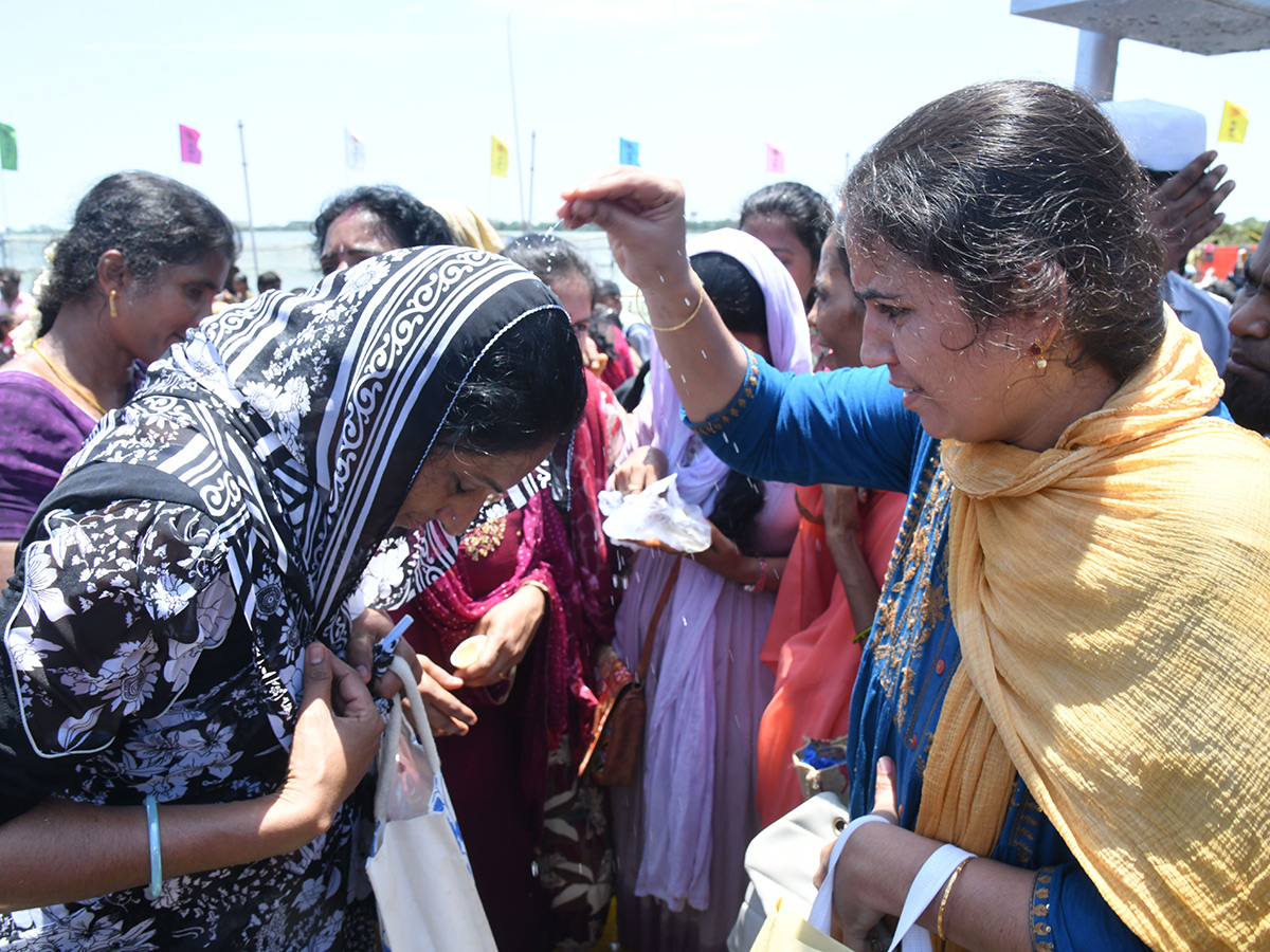 Bara Shaheed Dargah : Rottela Panduga in Nellore District13