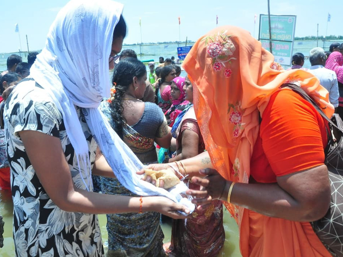 Bara Shaheed Dargah : Rottela Panduga in Nellore District15