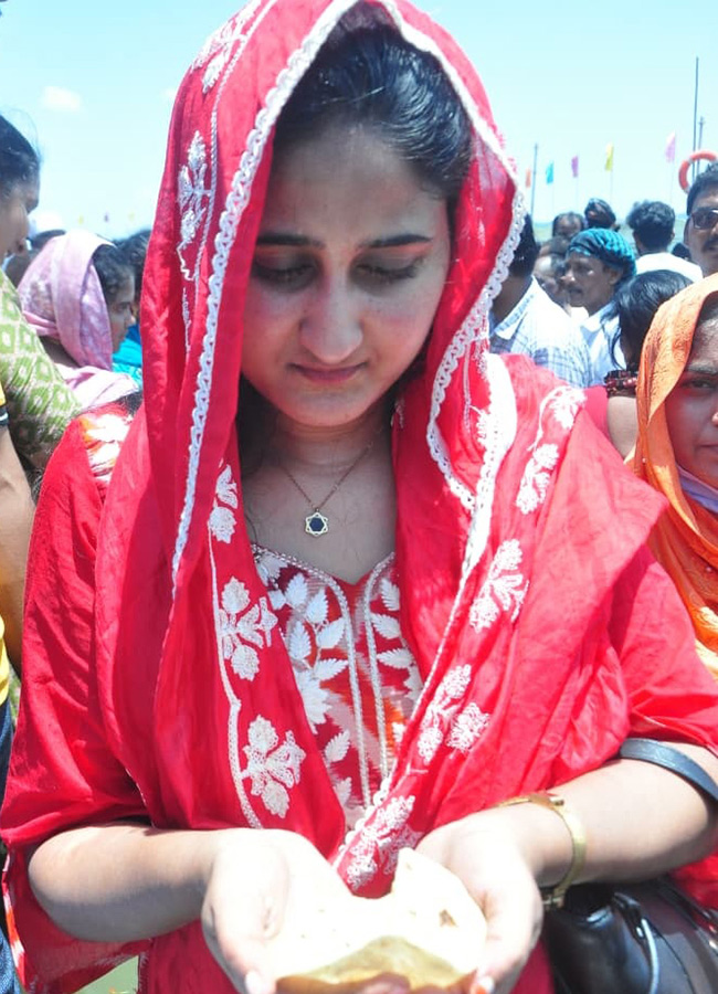 Bara Shaheed Dargah : Rottela Panduga in Nellore District18