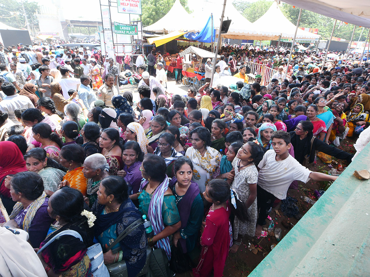 Bara Shaheed Dargah : Rottela Panduga in Nellore District29