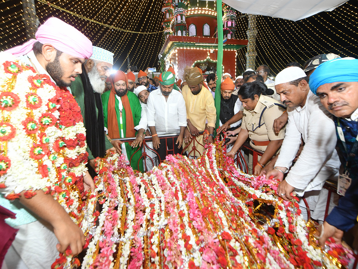 Bara Shaheed Dargah : Rottela Panduga in Nellore District6