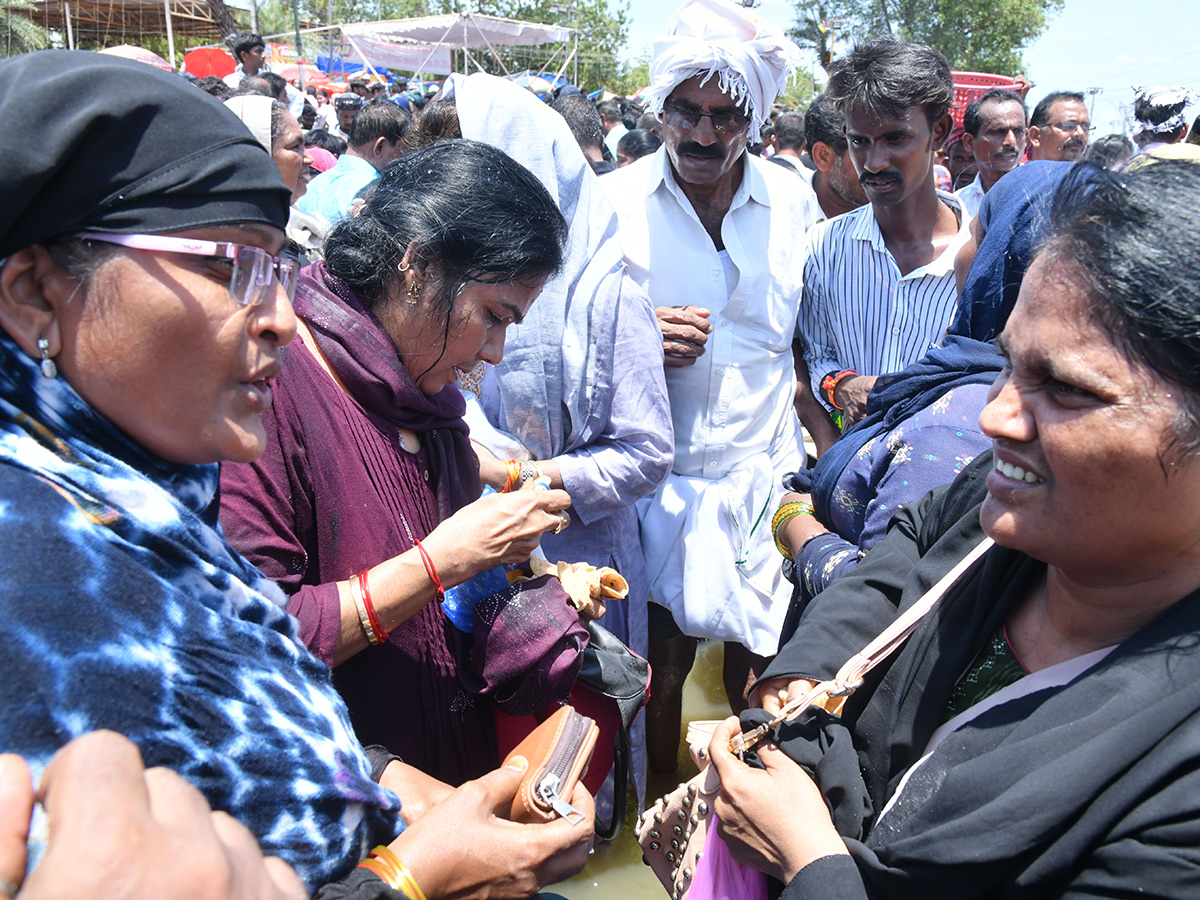 Bara Shaheed Dargah : Rottela Panduga in Nellore District8