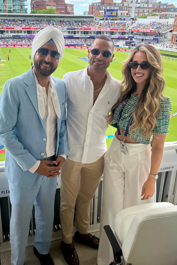 Virat Kohli And Shikhar Dhawan were seen in the stands at Lord Cricket PHotos6